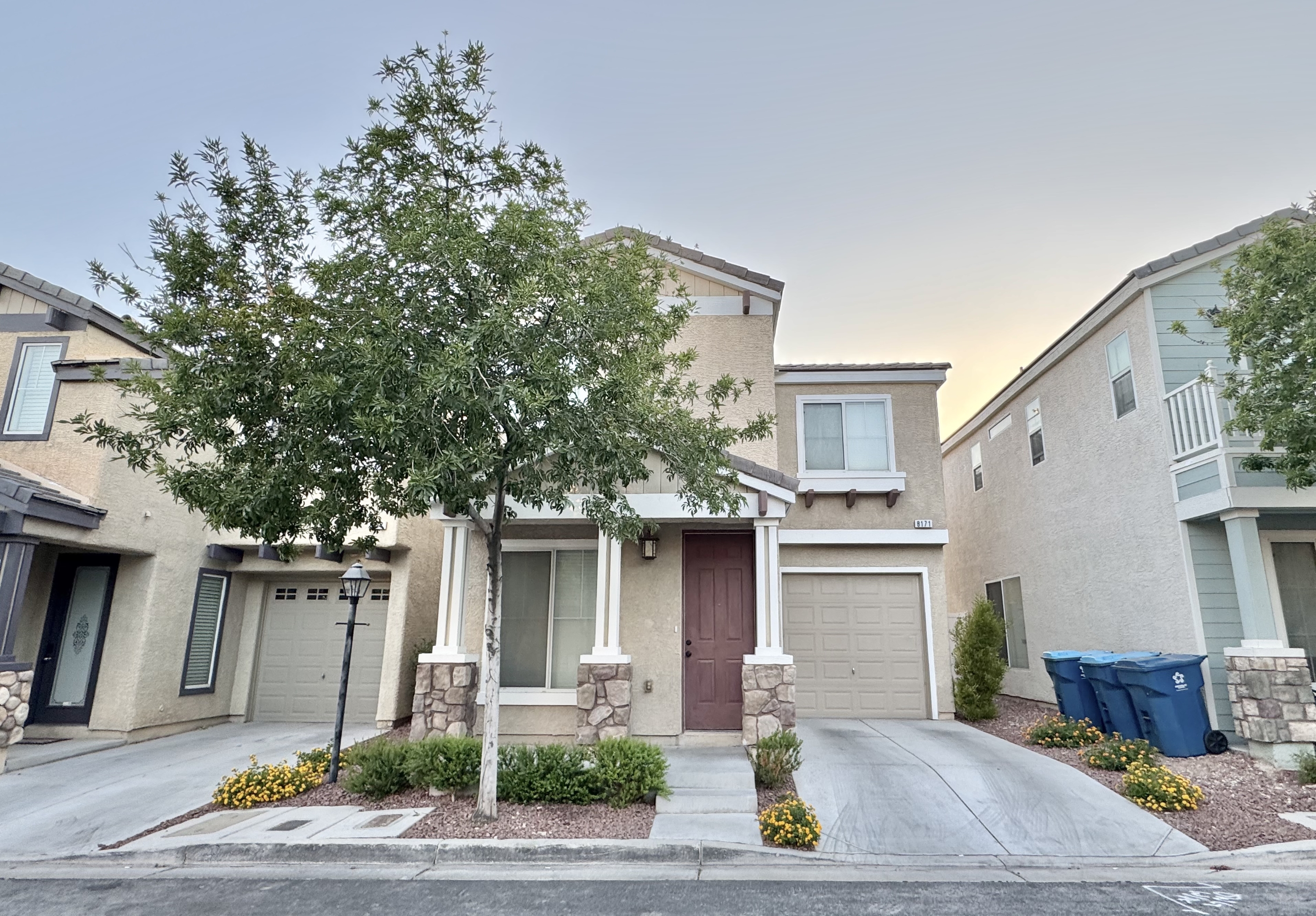 8171 Golden Flower Street