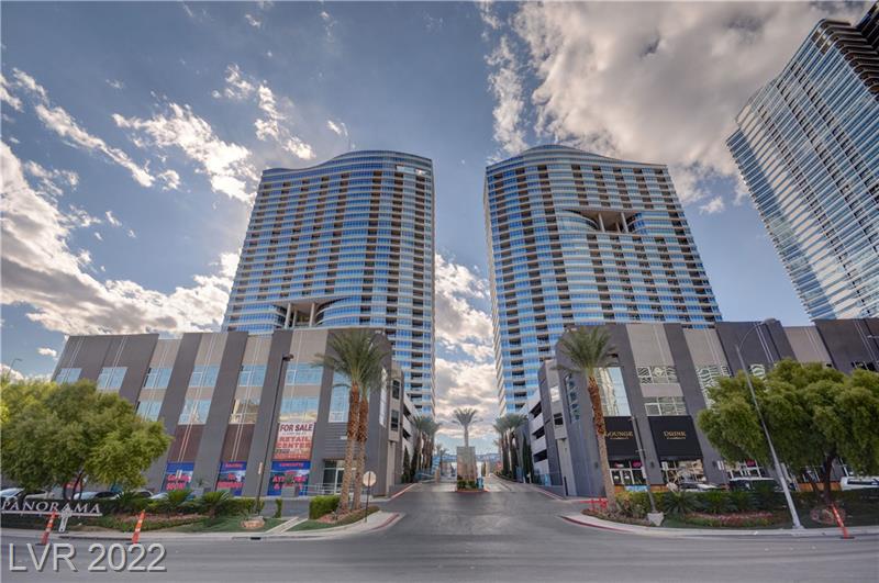 Dean Martin Drive-4525 #303 - 1