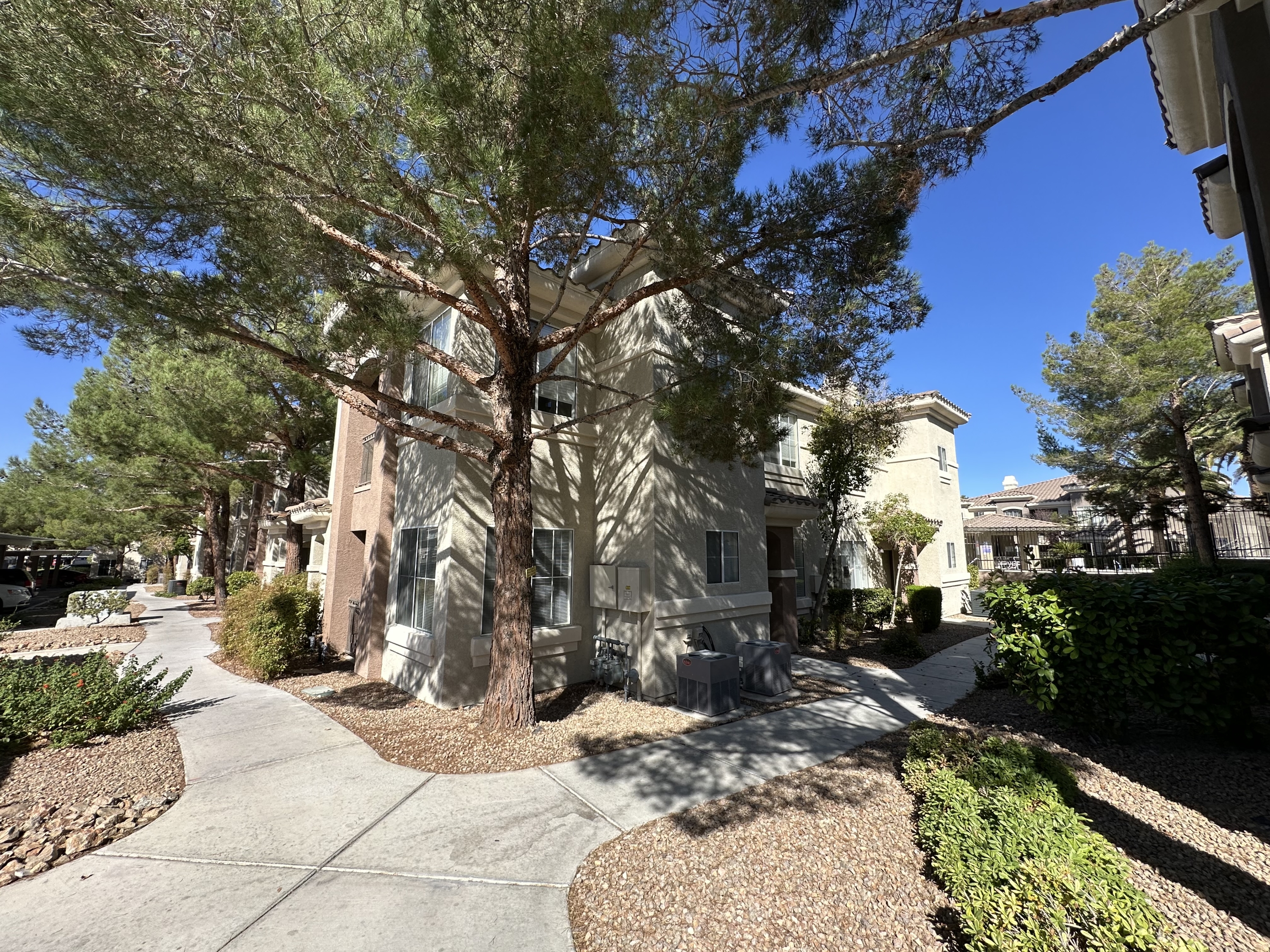 9050 West Warm Springs Road, #1125