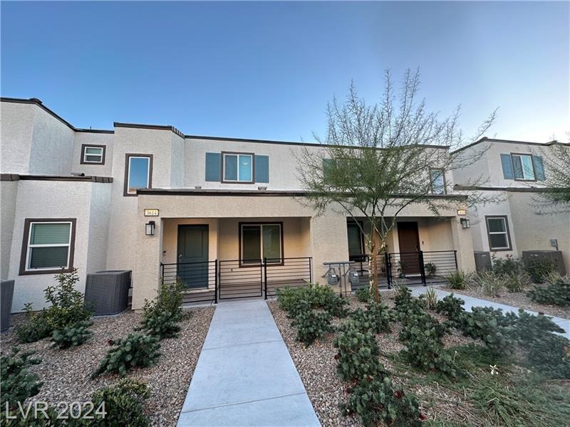 3614 Tripoli Cove Avenue - 1