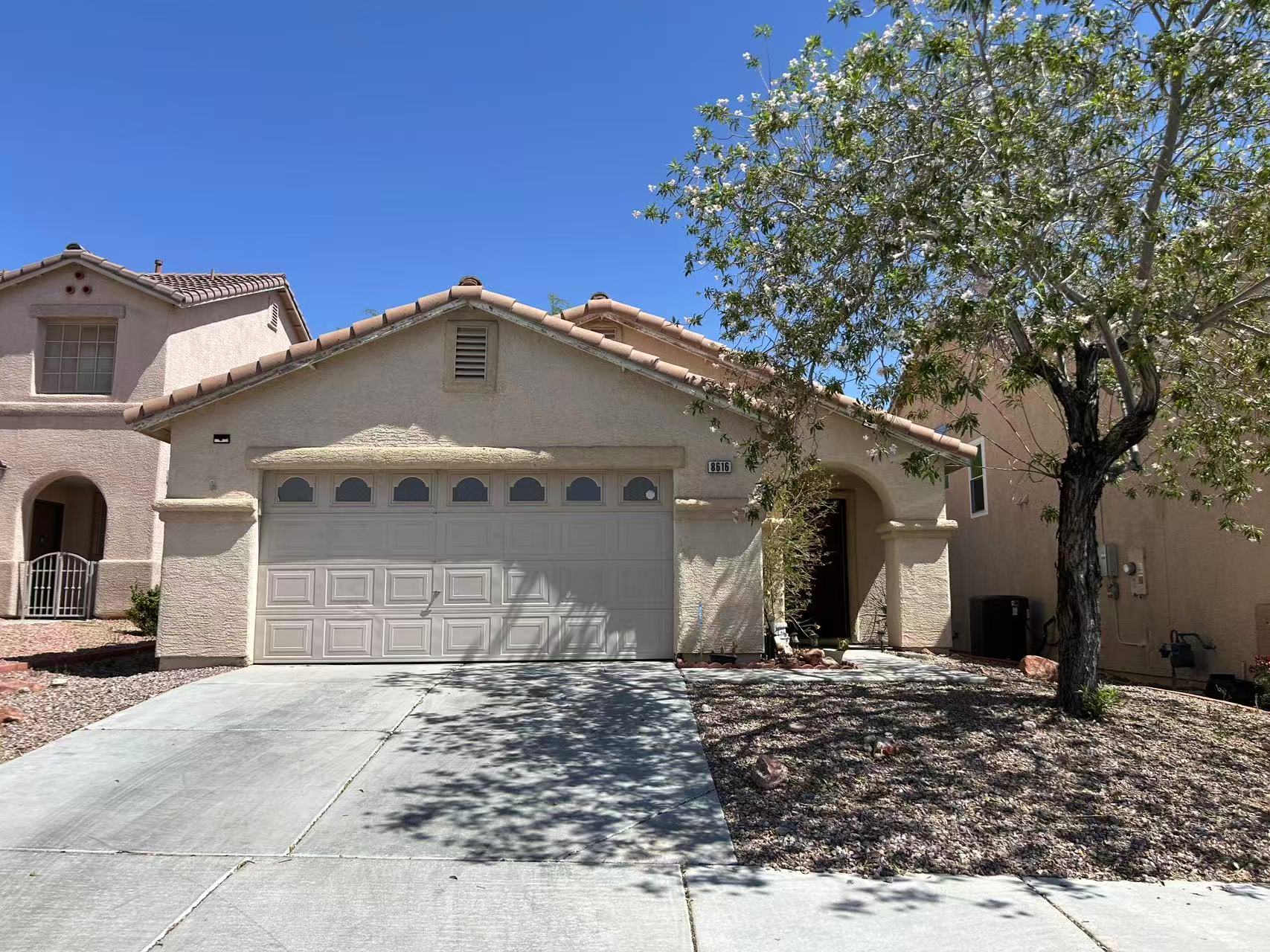 Hidden Pines Avenue - 8616