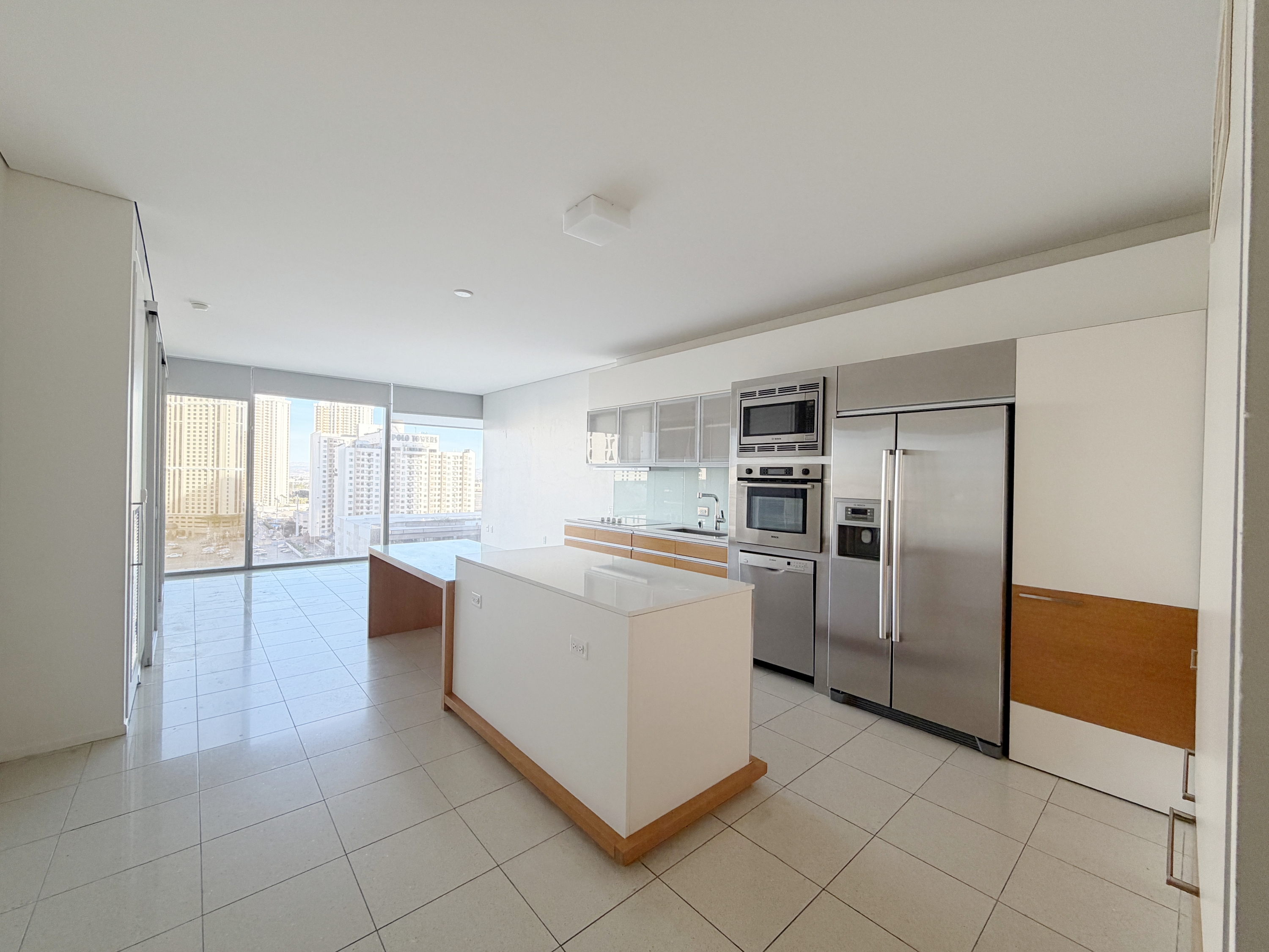 3722 South Las Vegas Boulevard, Unit 904 E - 904E