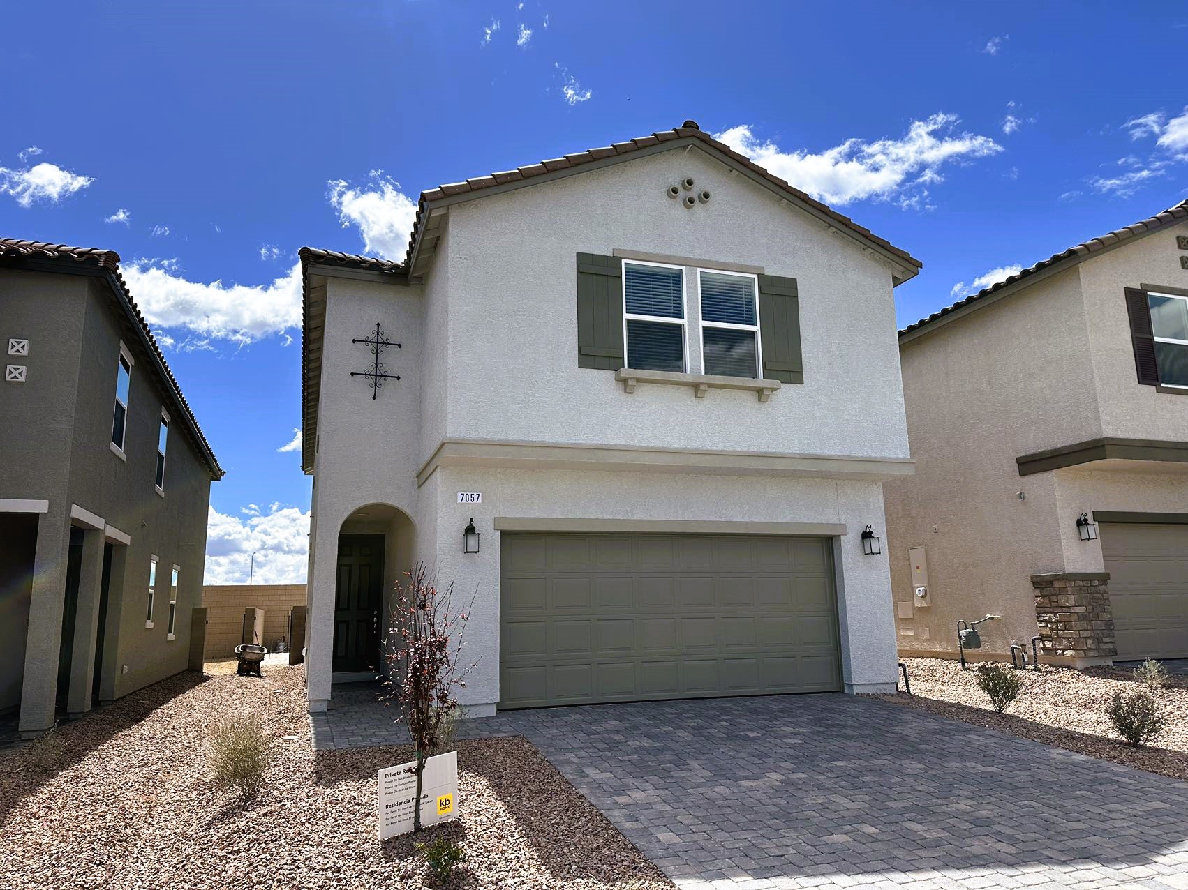 7057 Dandelion Park Avenue